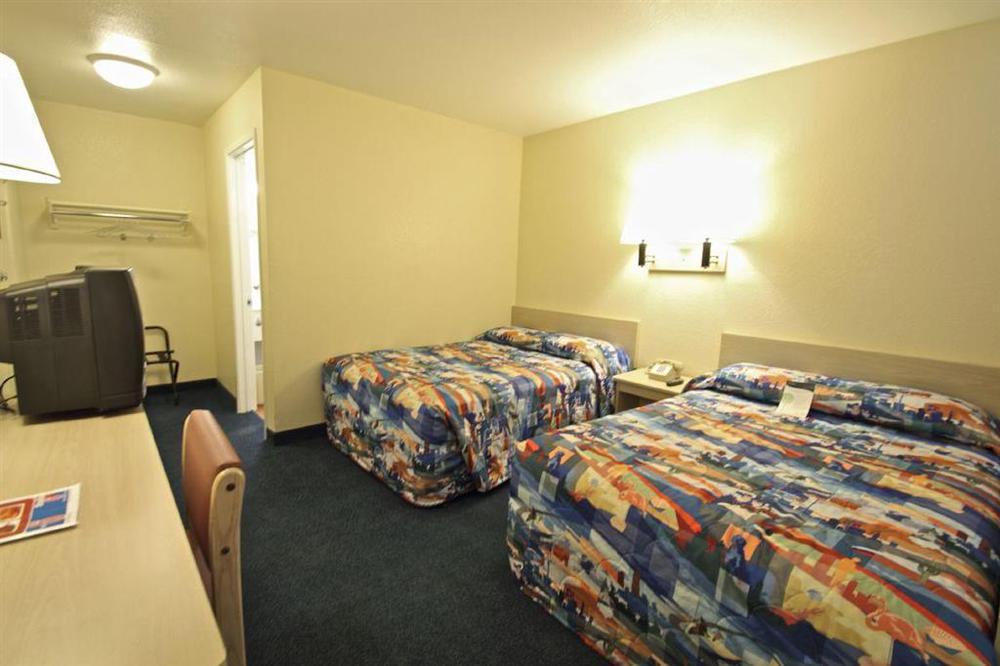Motel 6-Reno, Nv - West Room photo